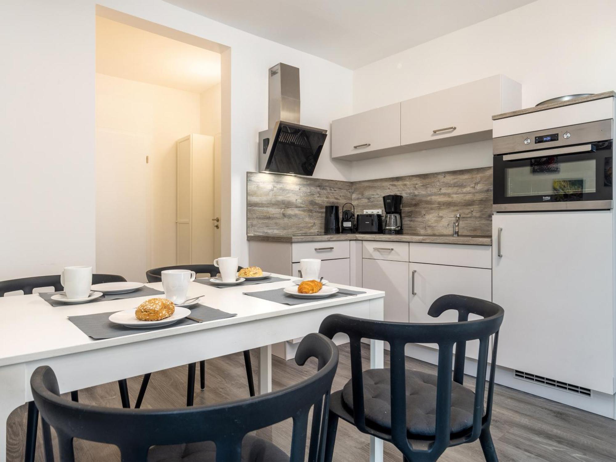 Ferienwohnung Strandlaeufer In Der Residenz Clara Sophia Binz Eksteriør bilde